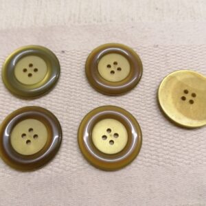 beigegroene knopen  vintage 28mm 5 st