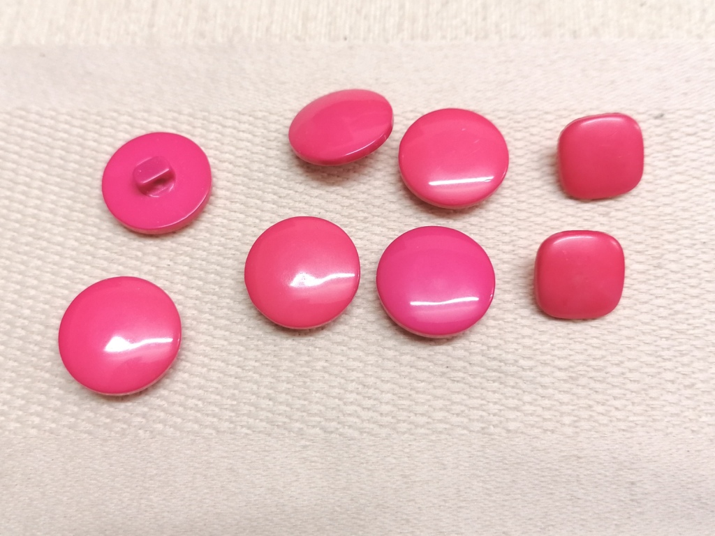 fel roze platte knoop 19mm 6st en 14mm 2st