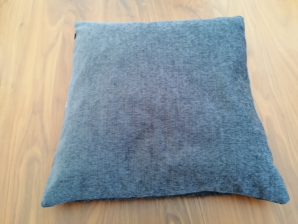Achterzijde fluwelen patchwork kussenhoes duurzaam — effen grijs fluweel beide zijden bruikbaar — VivCreatiV