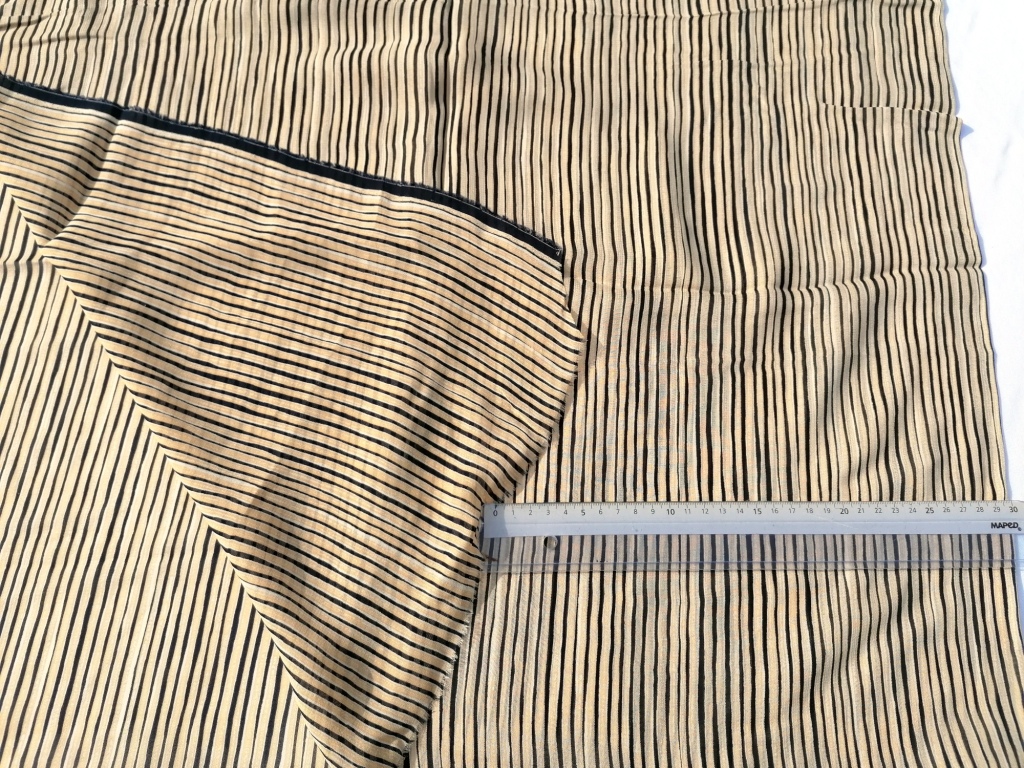 beige zwart gestreepte batist 2m - Afbeelding 2