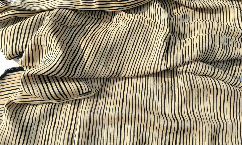 beige zwart gestreepte batist 2m - Afbeelding 3