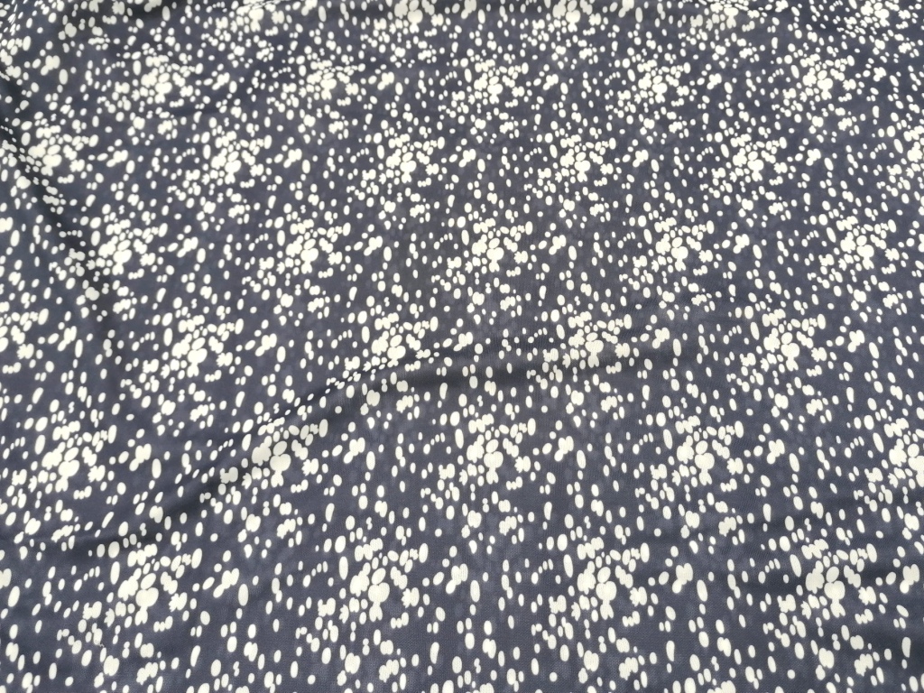 viscose jersey blauw wit druppels