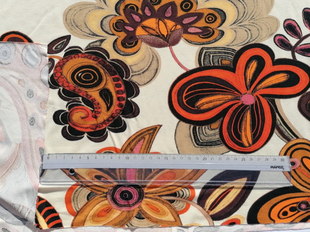 bloemen jersey katoen stretch detail