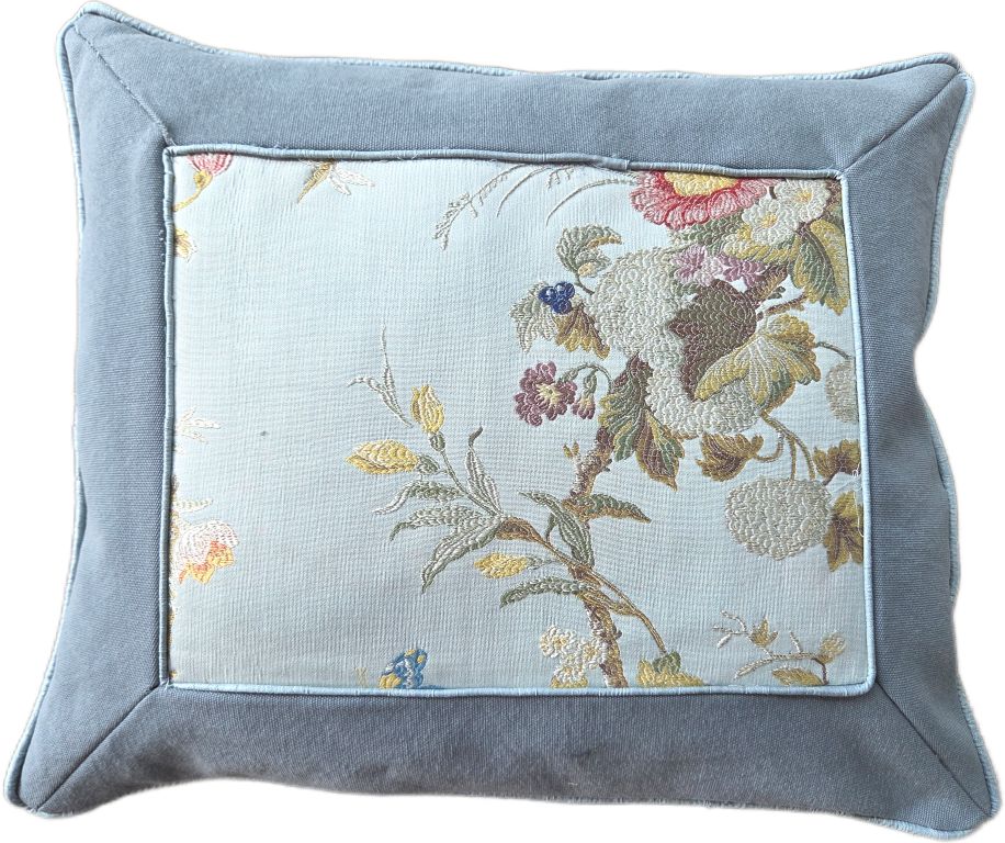 Luxe Kussen Blauw Bloemen Perrault Colony Roma