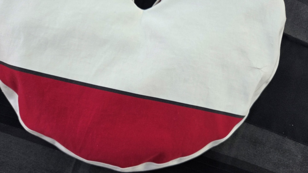 Detail van de Rubelli en Domenique Kieffer stof achterkant patchworktas