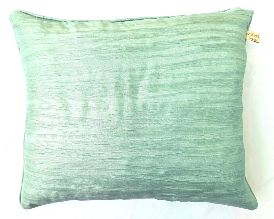 VivCreatiV luxe kussen zeegroen bloemen, rugzijde